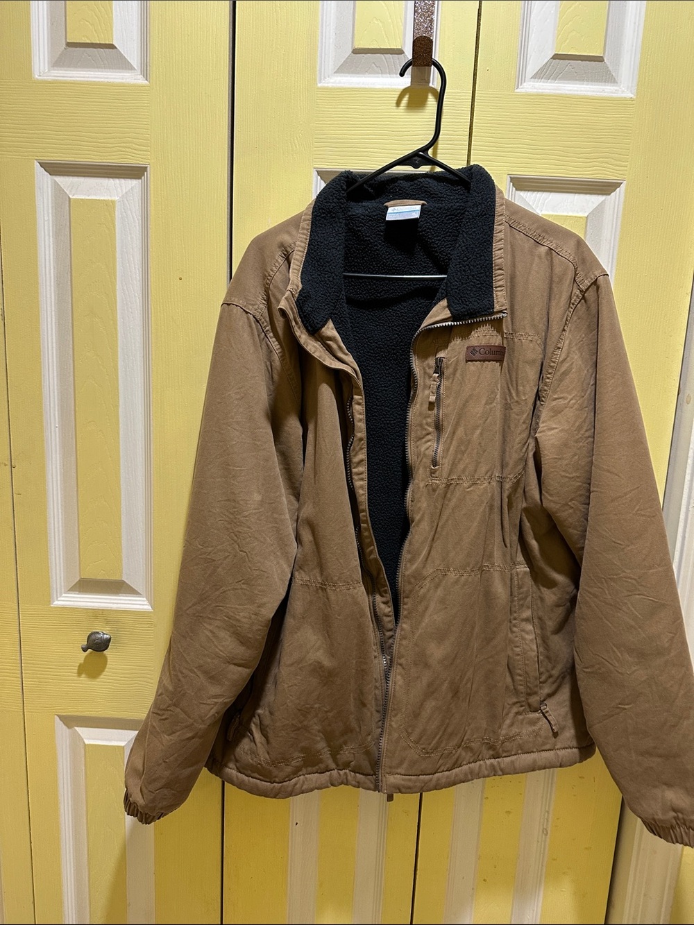 Men's Brown Columbia Insulated Jacket with Black Fleece Lining